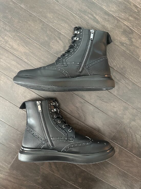 Karl Lagerfeld Paris LFS3008 Men\'s Black Leather Combat Boots Size 10.5 *NWT* main image 12